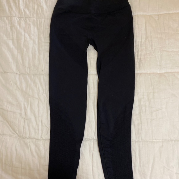 Lululemon leggings - Picture 6 of 6